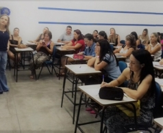 Aupex recebe alunos na primeira aula da Pós semipresencial Uniasselvi nessa segunda (27)l