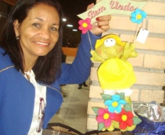 Mãe de criança com Síndrome de Down se torna professora que luta pela educação especial