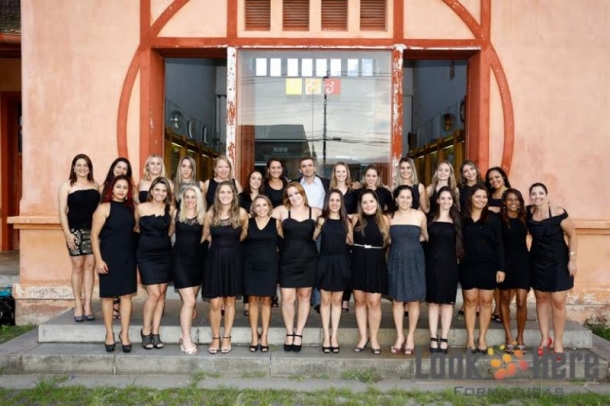 Tecnólogos de Gestão de RH da Aupex comemoram formatura neste sábado (23/8)