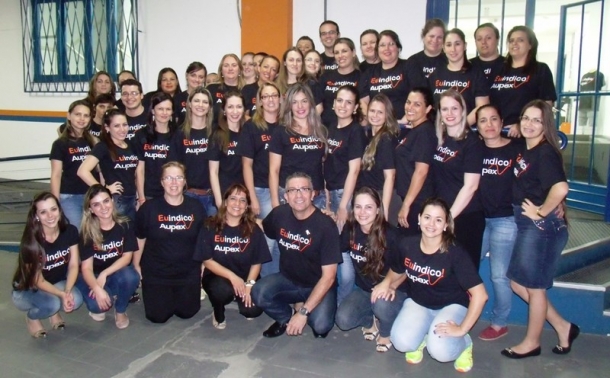 Alunos de RH da Aupex desenvolvem projeto acadêmico de Filantropia no Jardim